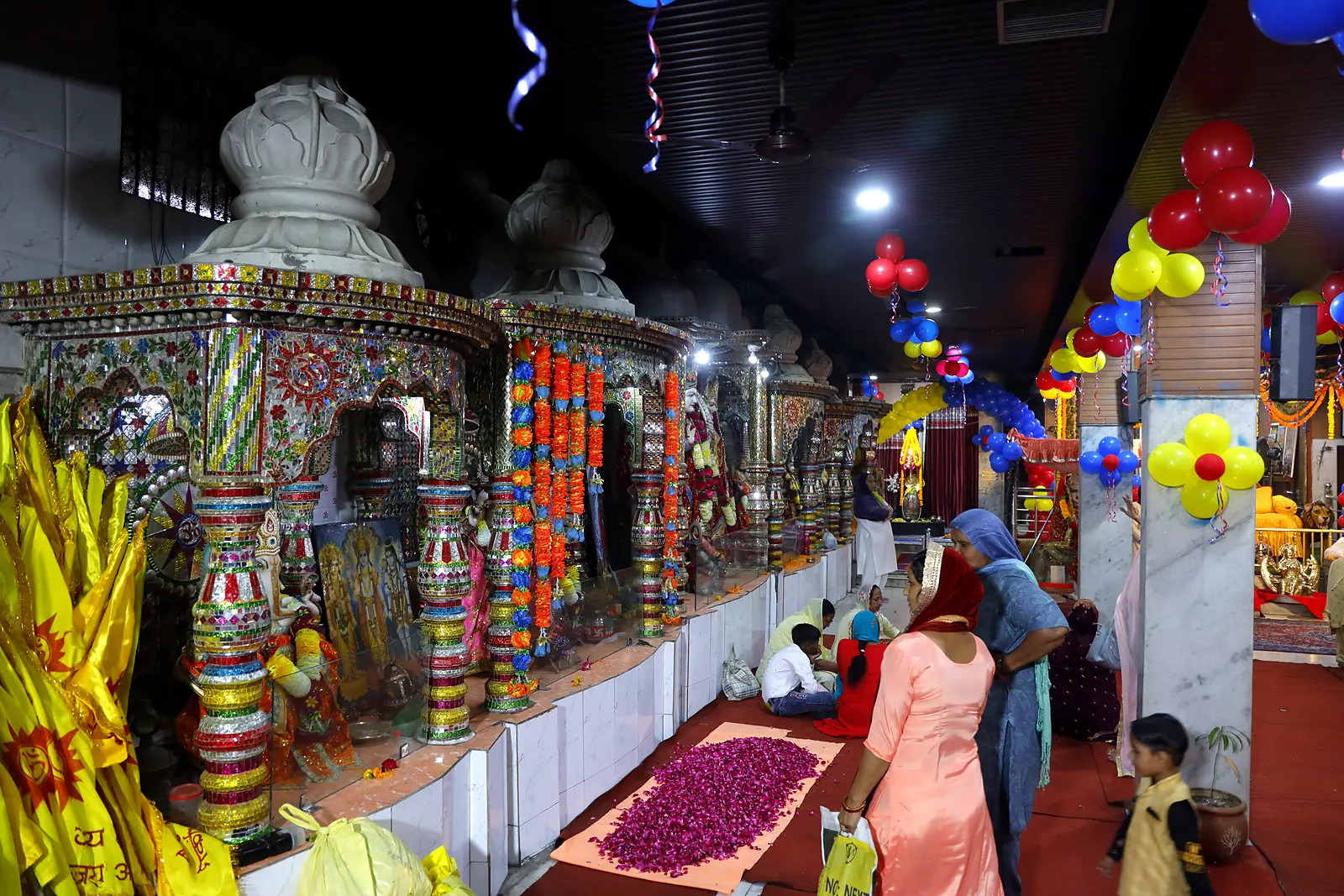 The parikrama of shrines